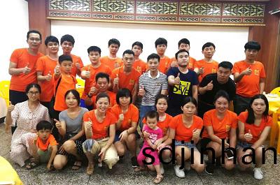 欣铭扬精密五金全体员工聚餐活动